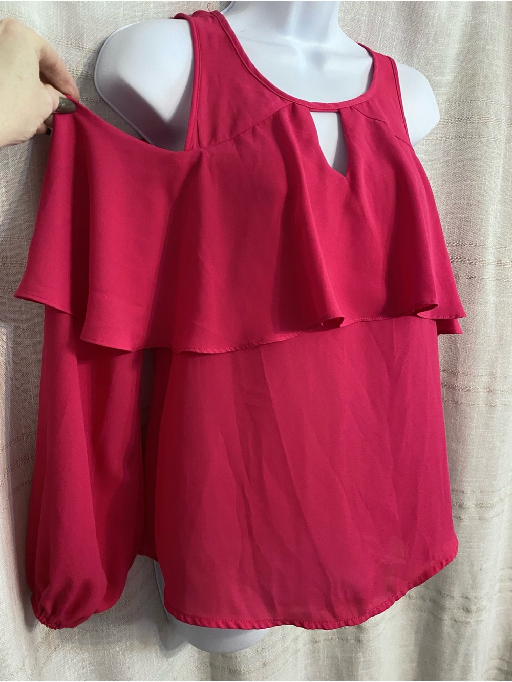 Eyeshadow Hot Pink Cold Shoulder Ruffle Blouse Top XS